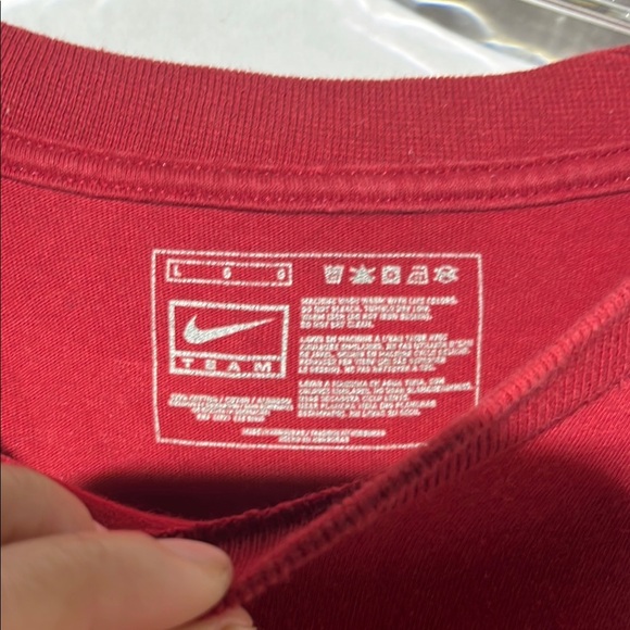 Nike Red Alabama university football shirt - Picture 2 of 5